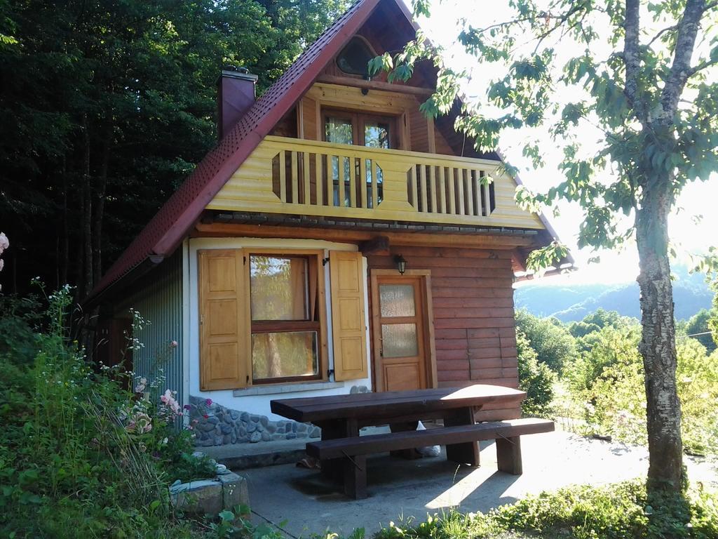 Holiday Home Vesna Brod na Kupi ภายนอก รูปภาพ