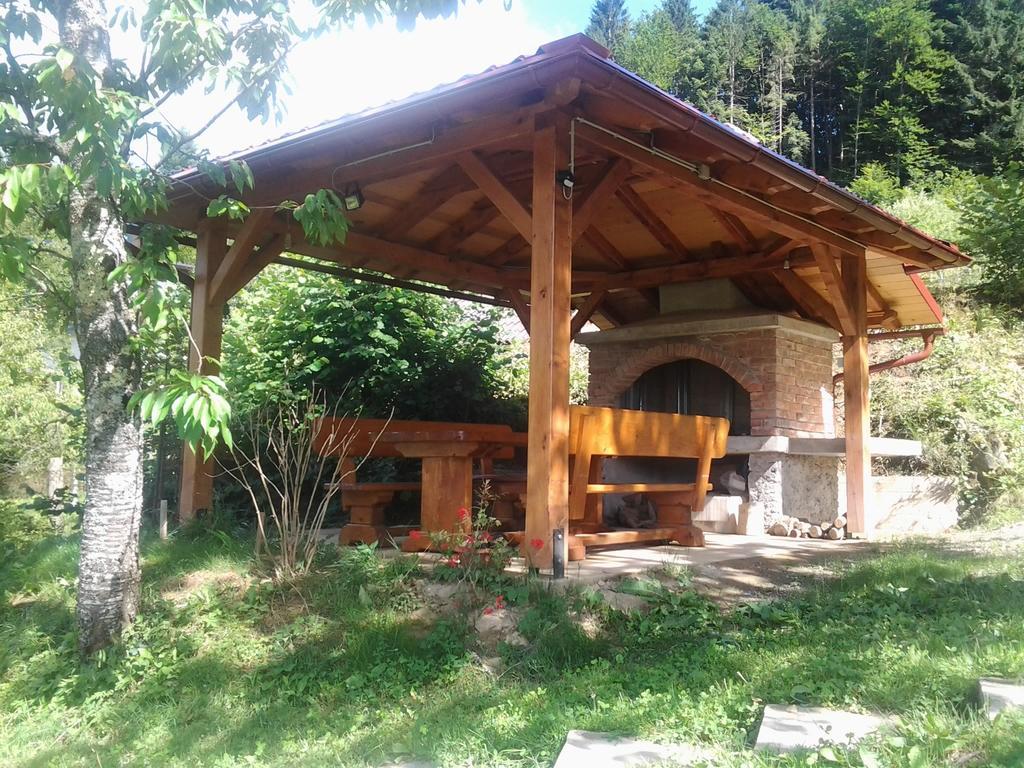 Holiday Home Vesna Brod na Kupi ภายนอก รูปภาพ